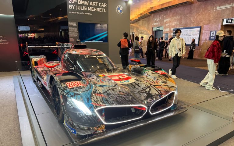 香港盛事三月：Art Basel 與香港七人欖球賽 – 汽車文化的另一種詮釋