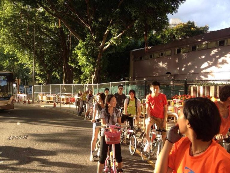 文化差異的香港人：探討香港單車和汽車文化