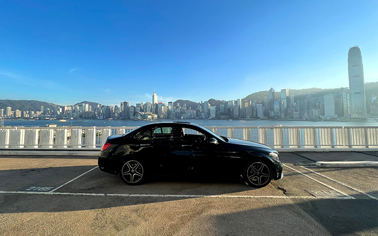 香港 Sunday Morning Drive 文化：一場城市與駕駛的浪漫旅程